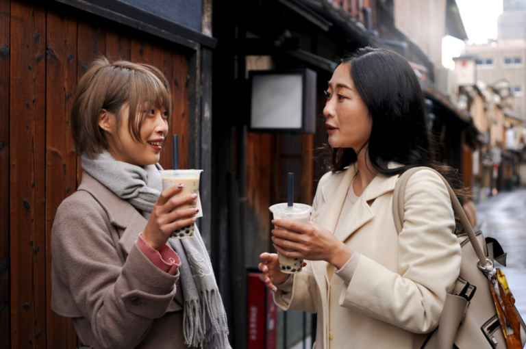 Neighborhood Living in the City: Vancouver